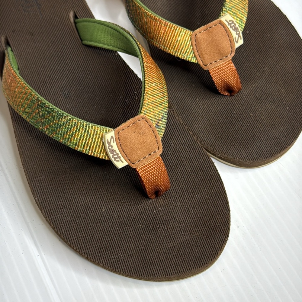 Scott Hawaii - Alealea Flip Flops (8) - Picture 2 of 9